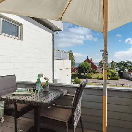 Pet Friendly In Apartment Allinge-Sandvig